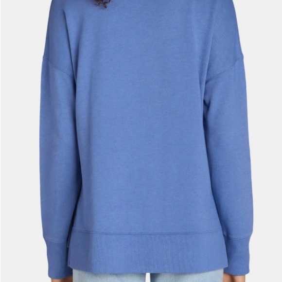 Women’s Blue Long Sleeve Sweatshirt with High Low Hem in Blue - Picture 5 of 6
